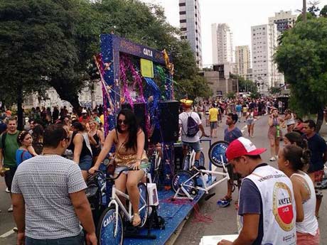 Carnaval e Carmem Miranda