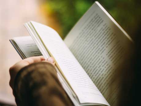 Estudando com livros