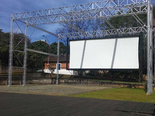 Tela externa da Cinemateca Brasileira