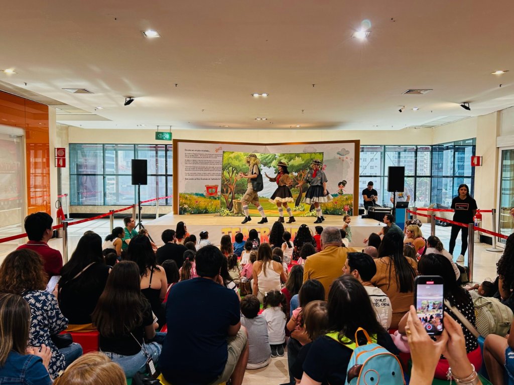 Teatrando encerra temporada gratuita no Ibirapuera Shopping com "O Pequeno Príncipe" e "Bela"